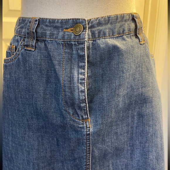 Boden Size 8 Denim Skirt - Picture 2 of 6